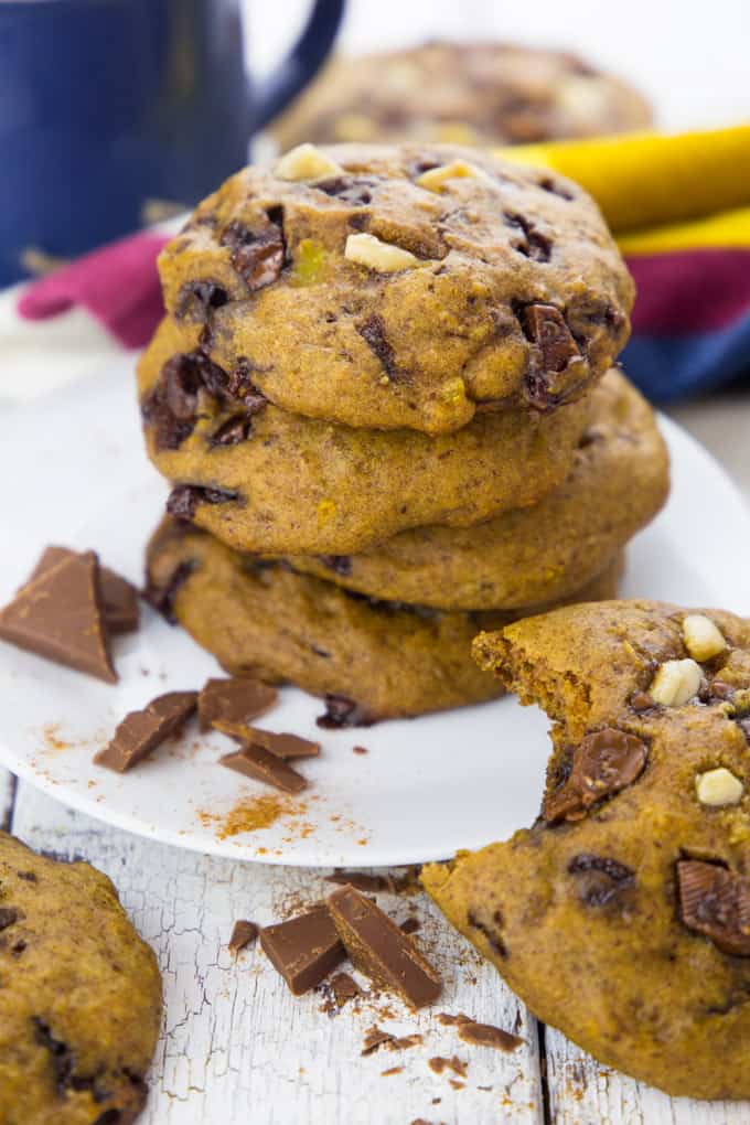 Vegane Kekse mit Kürbis und Schokolade 