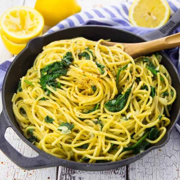 Zitronenspaghetti mit Spinat