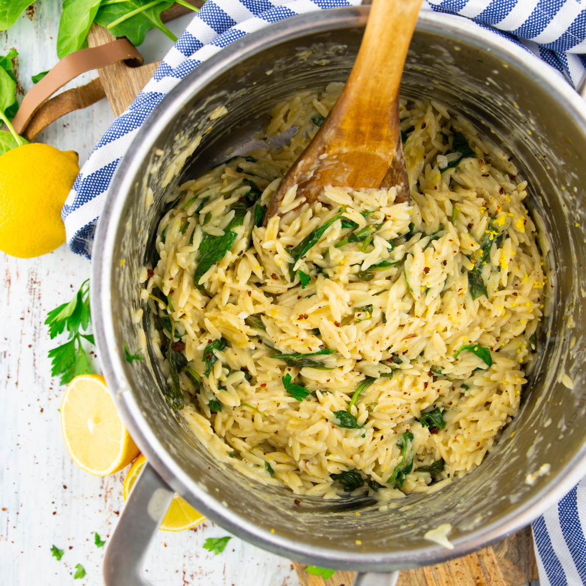Risoni in cremiger Zitronensauce und Spinat | Vegan Heaven